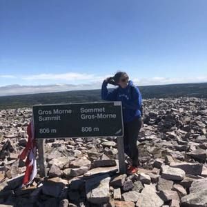 Meet your Posher, Robin